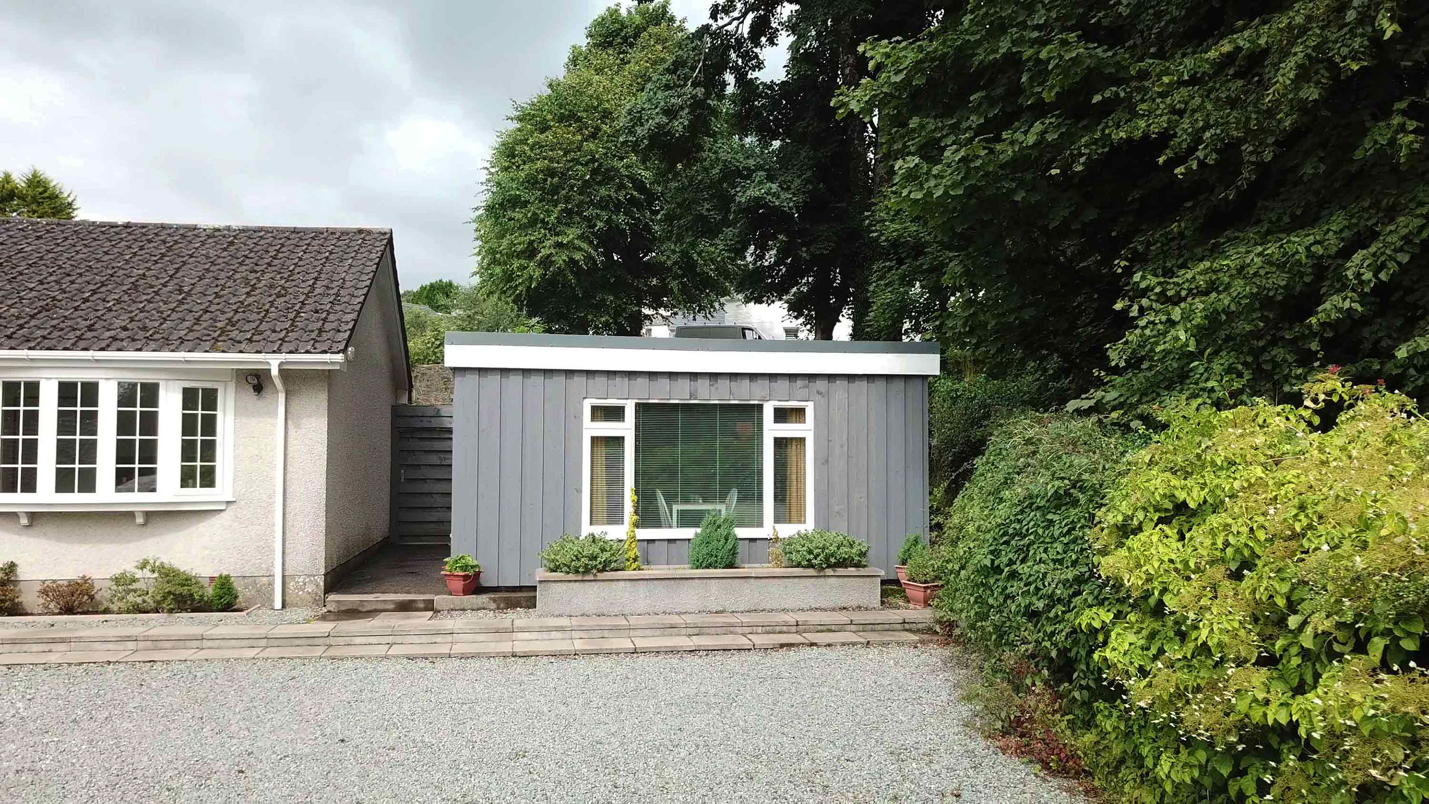 Medina Accommodation is a Modern Apartment in Portree on the Isle of Skye with Private Secure Guest Parking